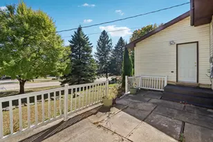 405 Meadow Wood Dr, Mount Horeb, WI 53572 - Photo 37