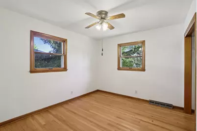 405 Meadow Wood Drive, Mount Horeb, WI 53572 - Photo 21