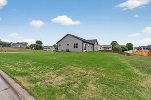 709 Prairie Ln, Mazomanie, WI 53560 - Photo 37