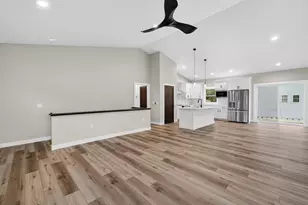 709 Prairie Ln, Mazomanie, WI 53560 - Photo 13