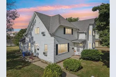 114 N 2nd Street, Mount Horeb, WI 53572 - Photo 5