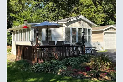 460 Aspen Way, Edgerton, WI 53534 - Photo 1