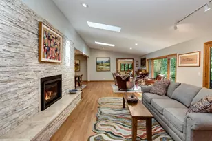 208 Saratoga Cir, Madison, WI 53705 - Photo 23