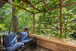 208 Saratoga Cir, Madison, WI 53705 - Photo 73