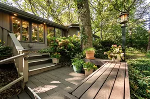 208 Saratoga Cir, Madison, WI 53705 - Photo 7