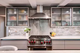 208 Saratoga Cir, Madison, WI 53705 - Photo 17