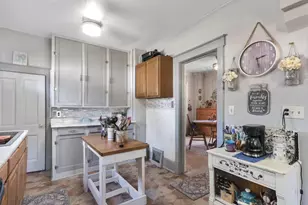 1749 Forest Ave, Beloit, WI 53511 - Photo 15