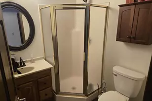 939 Rockefeller Ln, Madison, WI 53704 - Photo 11