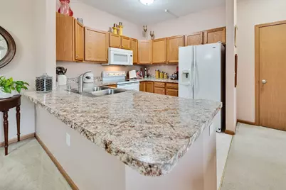 5831 Lupine Lane #109, Madison, WI 53718 - Photo 5