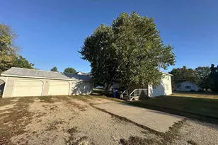 207 8th St, Brodhead, WI 53520 - Photo 11