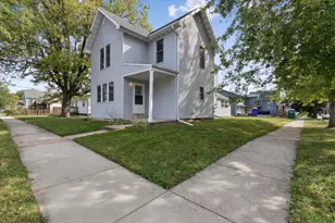 1521 Ravine St, Janesville, WI 53548 - Photo 5