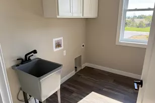 192 Antoine St, Mineral Point, WI 53565 - Photo 31