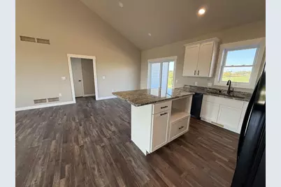 192 Antoine Street, Mineral Point, WI 53565 - Photo 15