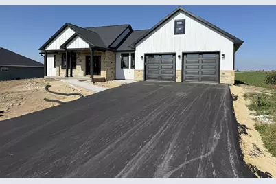 192 Antoine Street, Mineral Point, WI 53565 - Photo 5