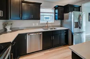 6567 Prairie Wood Dr, Mcfarland, WI 53558 - Photo 19