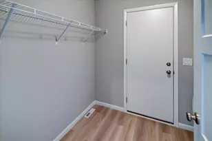 6567 Prairie Wood Dr, Mcfarland, WI 53558 - Photo 31