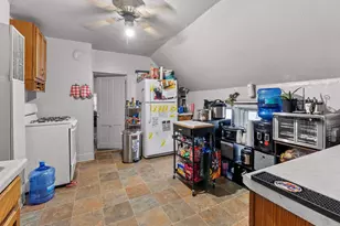 1325-1327 N 15th St, Sheboygan, WI 53081 - Photo 9