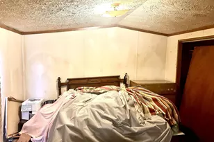 903 Moore St, Baraboo, WI 53913 - Photo 15