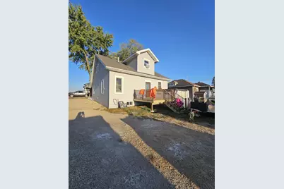 465 Galena Street, Benton, WI 53807 - Photo 21