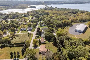 N5701 Lakeview Dr, Green Lake, WI 54941 - Photo 51