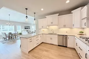 6701 Conservancy Plz, DeForest, WI 53532 - Photo 5