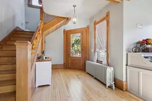 532 S Main St, Janesville, WI 53545 - Photo 7