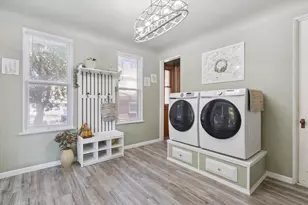 532 S Main St, Janesville, WI 53545 - Photo 21