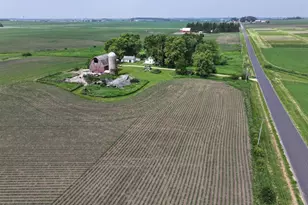 4923 Meek Rd, Arlington, WI 53911 - Photo 15