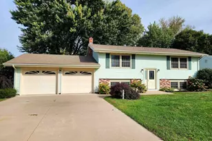 721 W Council St, Tomah, WI 54660 - Photo 1