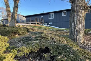 8151 N Stone Farm Rd, Edgerton, WI 53534 - Photo 5