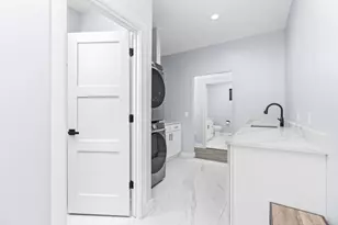 383 Oakbrook Dr, Wisconsin Dells, WI 53965 - Photo 25