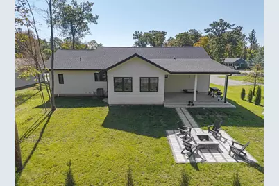 383 Oakbrook Drive, Wisconsin Dells, WI 53965 - Photo 43