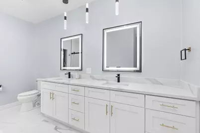 383 Oakbrook Drive, Wisconsin Dells, WI 53965 - Photo 19