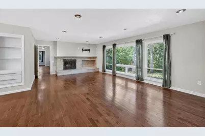 1626 Laurel Crest, Madison, WI 53705 - Photo 3