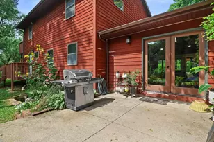 W12105 Jenicek Rd, Portage, WI 53901 - Photo 11