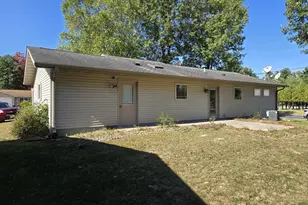 402A Quincy St, Friendship, WI 53934 - Photo 3