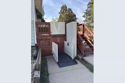 871 E Cranston Road, Beloit, WI 53511 - Photo 17