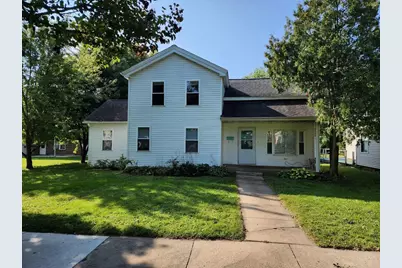 330 7th Street, Baraboo, WI 53913 - Photo 1