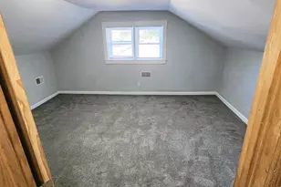 330 7th St, Baraboo, WI 53913 - Photo 9