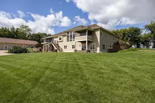 3027 Castleton Crossing, Sun Prairie, WI 53590 - Photo 65