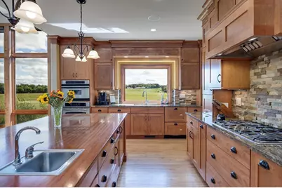 3027 Castleton Crossing, Sun Prairie, WI 53590 - Photo 23