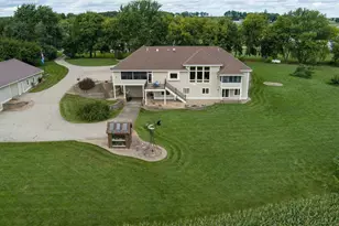 3027 Castleton Crossing, Sun Prairie, WI 53590 - Photo 81