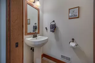 3027 Castleton Crossing, Sun Prairie, WI 53590 - Photo 35