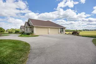 3027 Castleton Crossing, Sun Prairie, WI 53590 - Photo 87