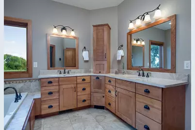 3027 Castleton Crossing, Sun Prairie, WI 53590 - Photo 43