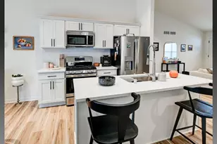 6653 Gehrig Pl, DeForest, WI 53532 - Photo 13