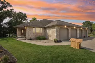 1233 W Sherman Ave, Fort Atkinson, WI 53538 - Photo 45