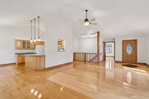 1233 W Sherman Ave, Fort Atkinson, WI 53538 - Photo 7