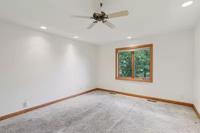 1233 W Sherman Avenue, Fort Atkinson, WI 53538 - Photo 17