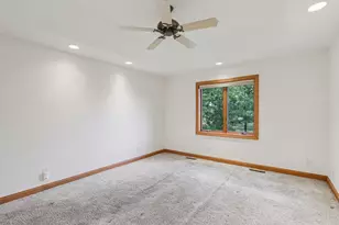 1233 W Sherman Ave, Fort Atkinson, WI 53538 - Photo 17